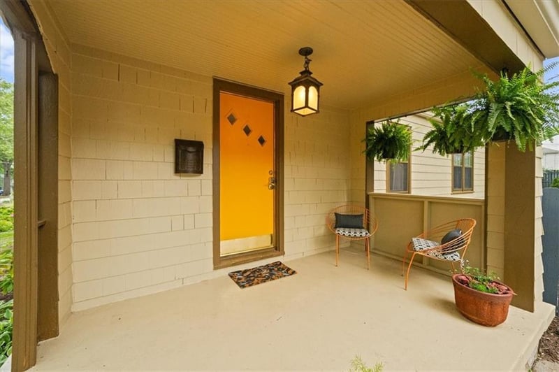 8337 Mercier St, Kansas City, MO 64114