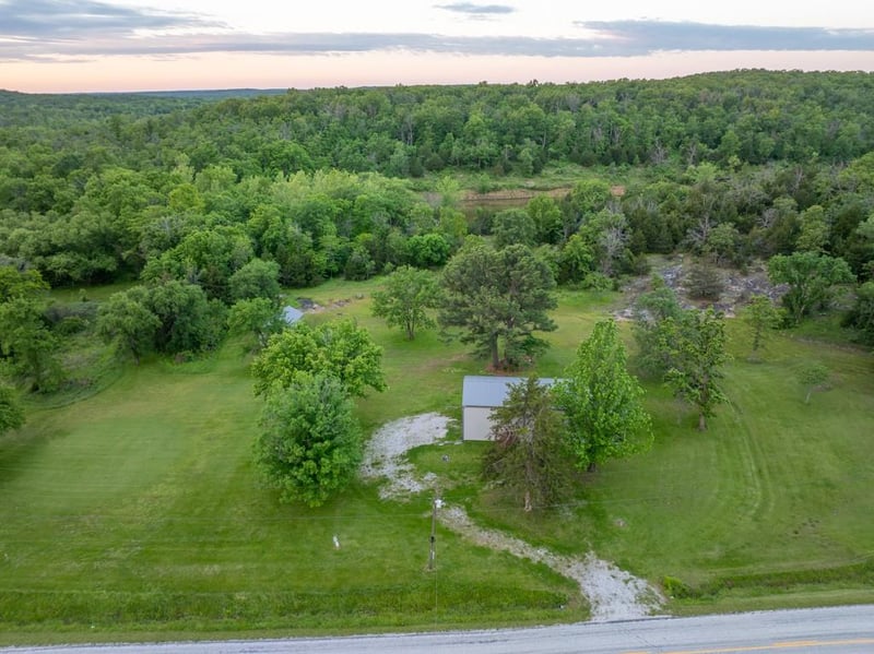 820 B Hw, Osceola, MO 64776