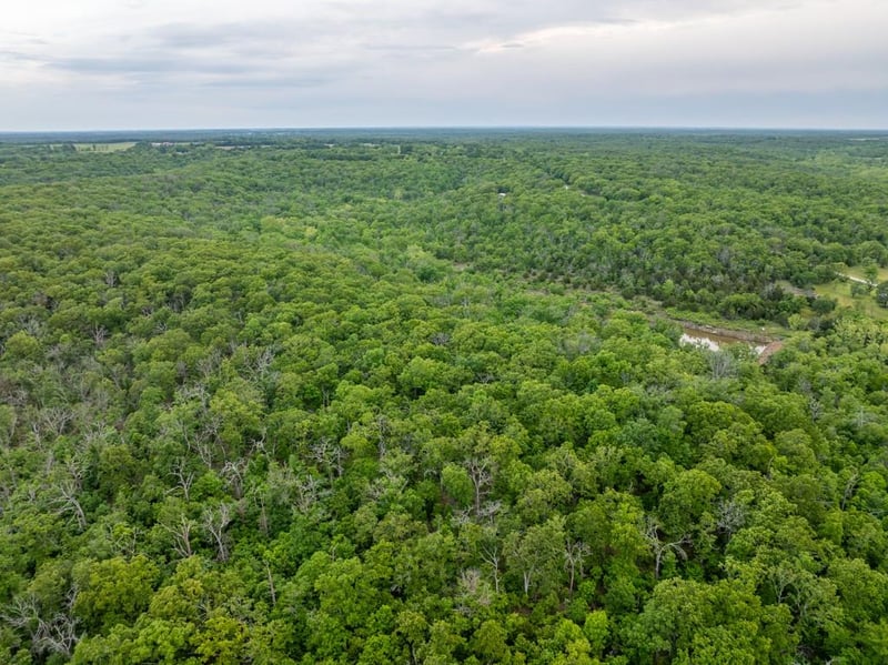 820 B Hw, Osceola, MO 64776