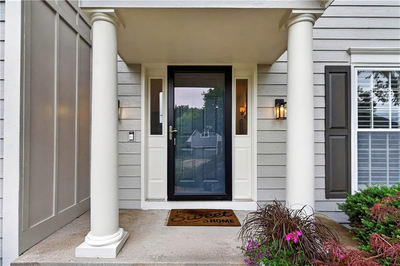 13013 Sherwood St, Leawood, KS 66209