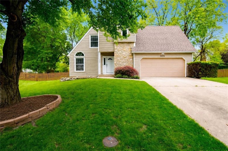 7929 113th Ter, Overland Park, KS 66210