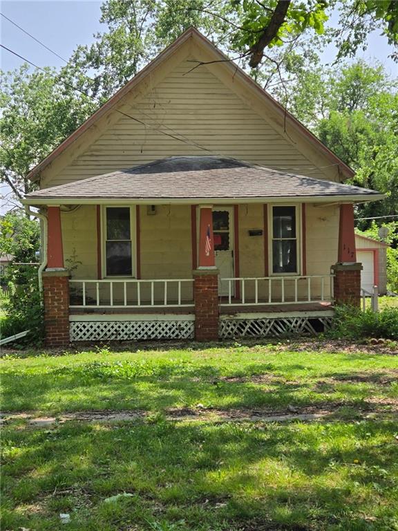 117 Pacific Ave, Osawatomie, KS 66064
