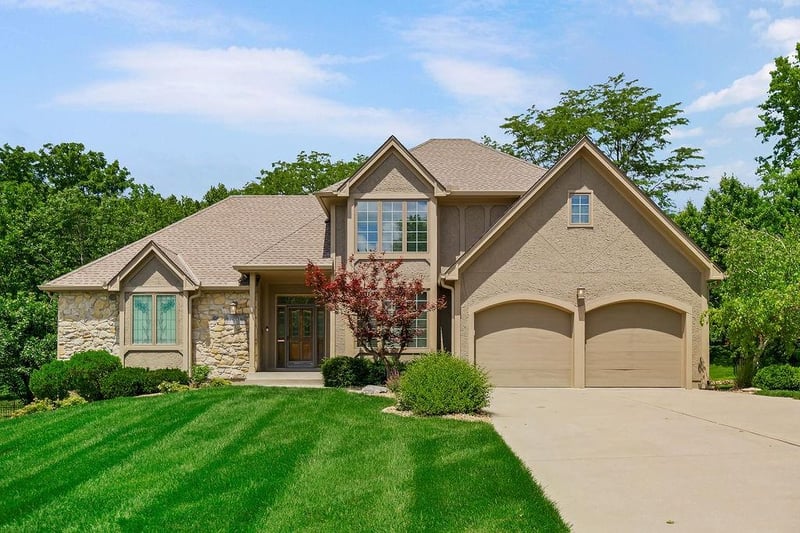 17608 E 48th Terrace Ct S, Independence, MO 64055
