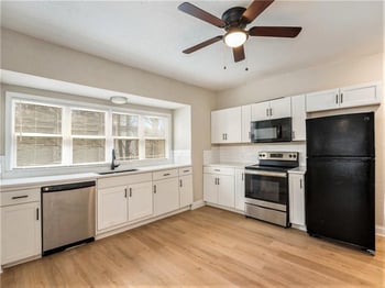 3636 Paseo Blvd, Kansas City, MO 64109