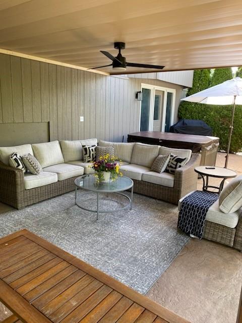 13710 Cody St, Overland Park, KS 66221