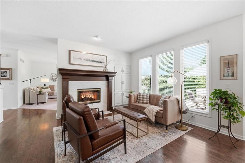 13710 Cody St, Overland Park, KS 66221