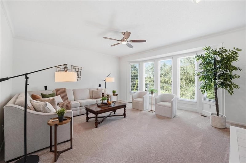 13710 Cody St, Overland Park, KS 66221