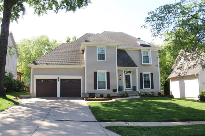 5211 156th St, Overland Park, KS 66224