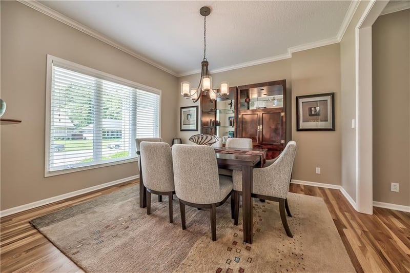 6424 W 100th Ter, Overland Park, KS 66212