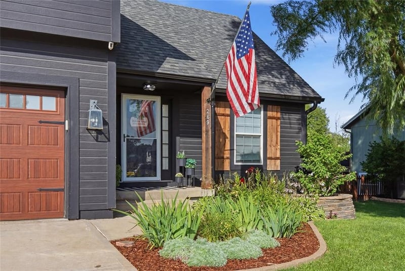 269 Cheyenne St, Gardner, KS 66030