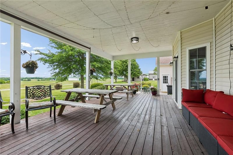 17308 Endicott Rd, Kearney, MO 64060