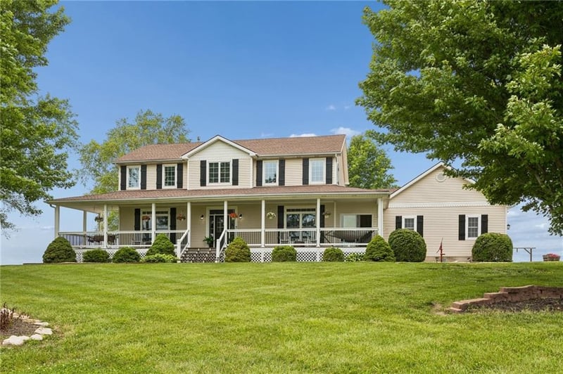 17308 Endicott Rd, Kearney, MO 64060