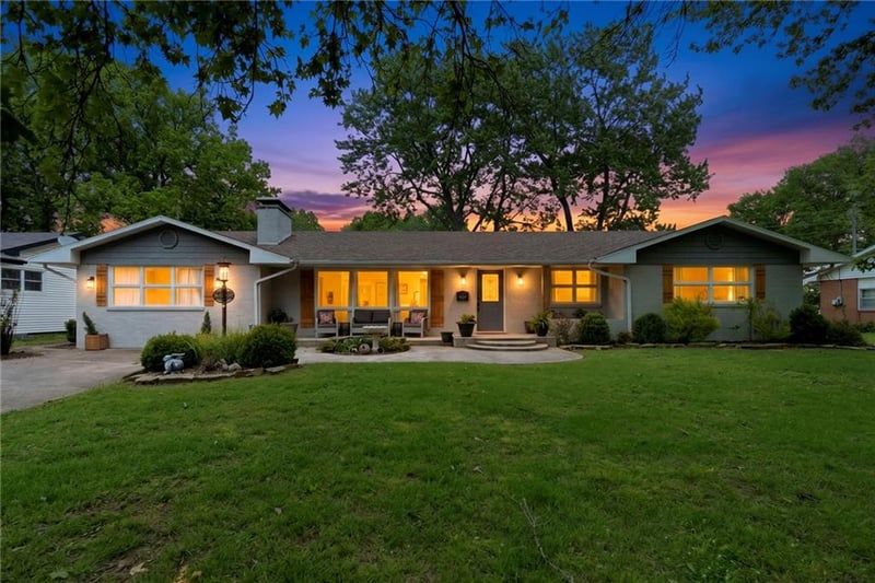 1507 S Main St S, El Dorado Springs, MO 64744