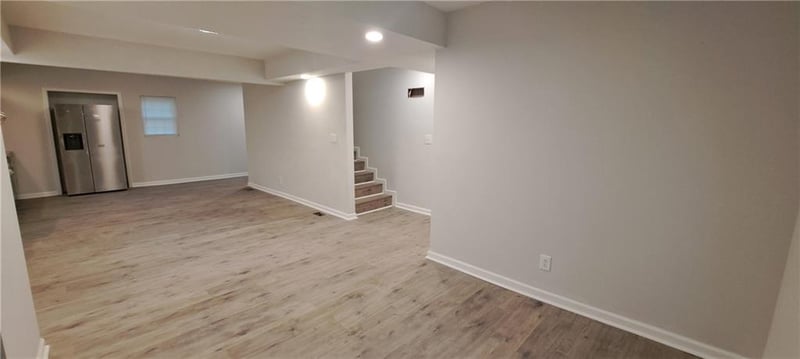 526 Brookside Ave, Independence, MO 64053