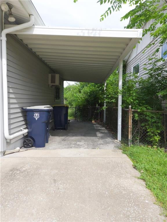 4633 Lawn Ave, Kansas City, MO 64130