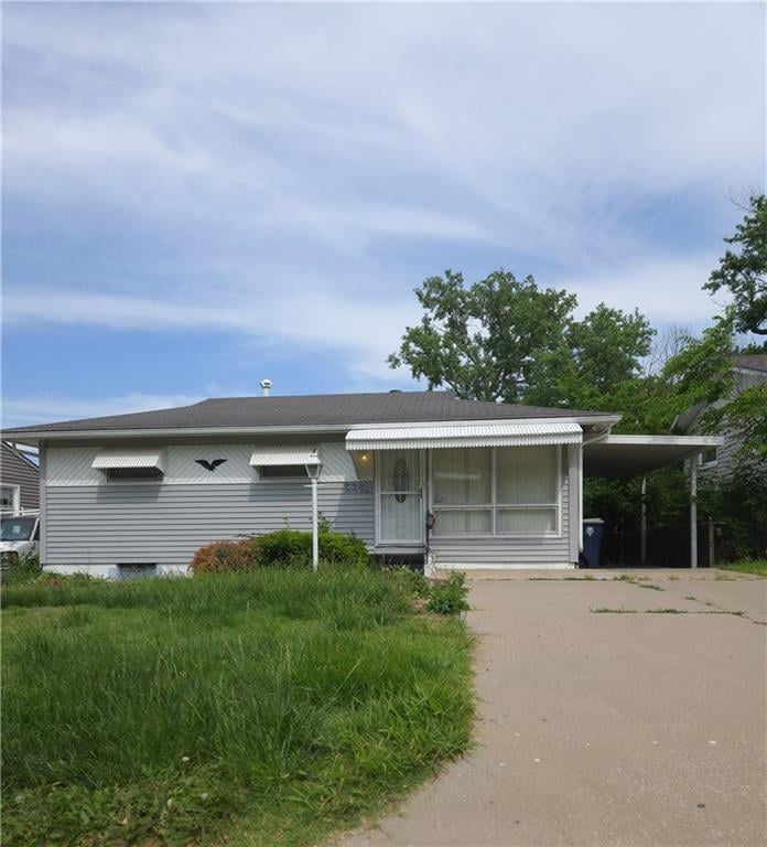 4633 Lawn Ave, Kansas City, MO 64130