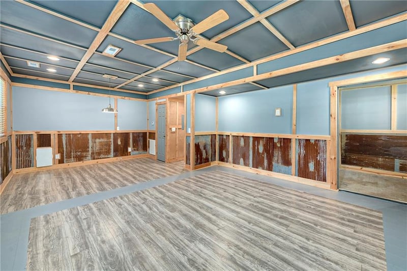 1001 Laurel St, Pleasanton, KS 66075