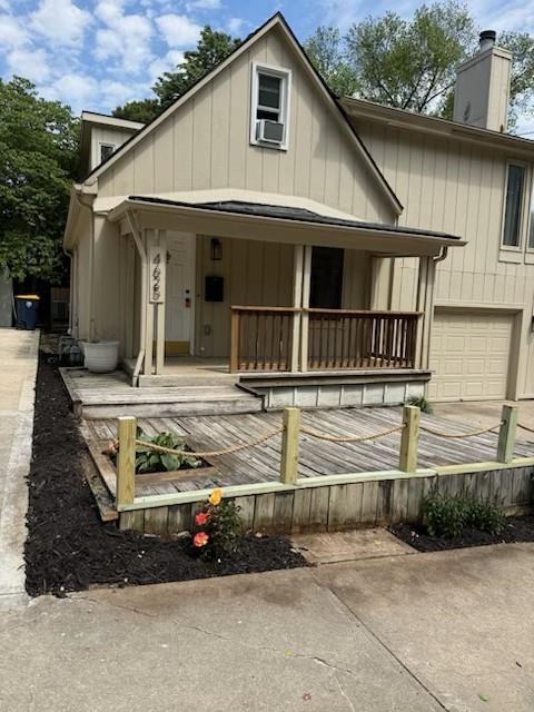 4625 Bell St, Kansas City, MO 64112