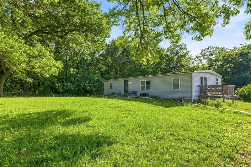 22207 Excelsior Rd, Harrisonville, MO 64701