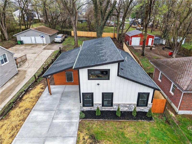 1215 South Ave, Independence, MO 64050