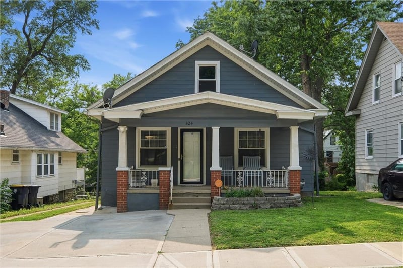 424 N Hardesty Ave, Kansas City, MO 64123