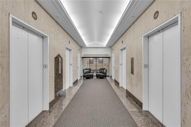 1101 Walnut St #803, Kansas City, MO 64106