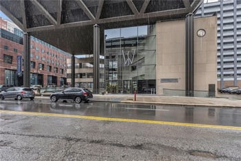 1101 Walnut St #803, Kansas City, MO 64106