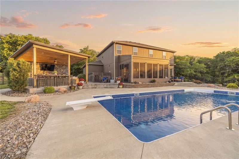 9209 NE 127th St, Liberty, MO 64068