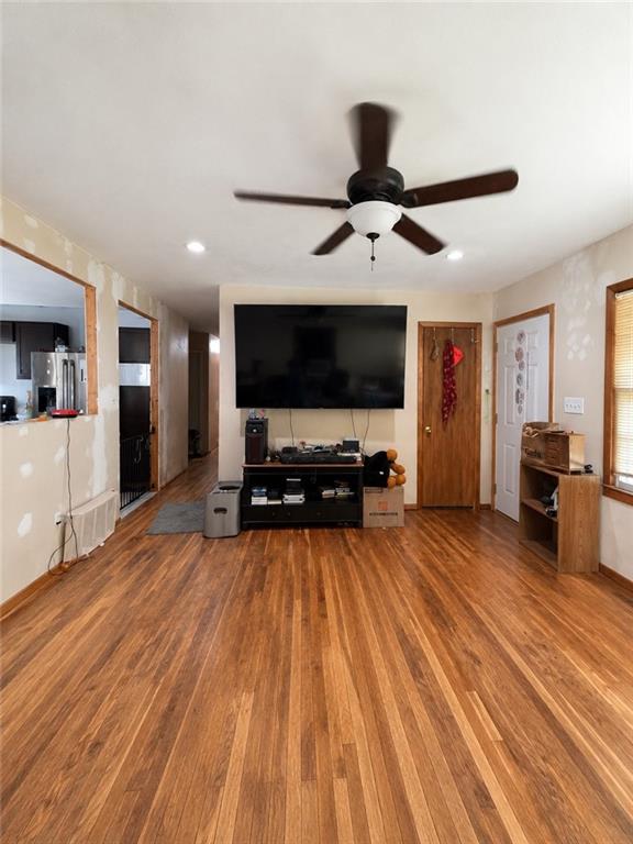 22211 Blue Mills Rd, Independence, MO 64058