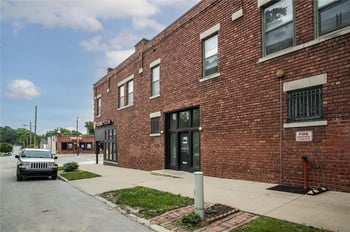 11 S 17th St, Kansas City, KS 66102