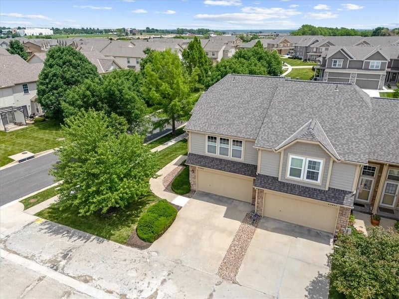 23403 W 89th Ter, Lenexa, KS 66227