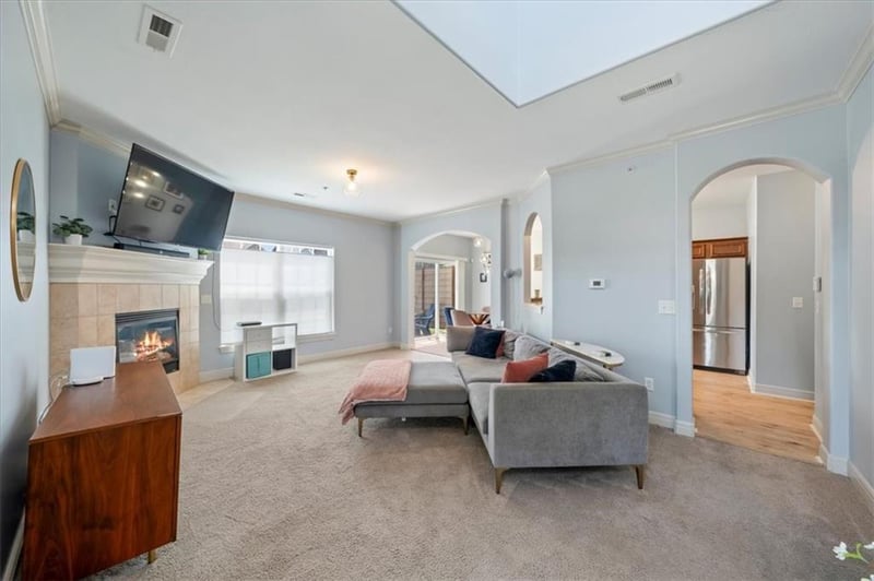 23403 W 89th Ter, Lenexa, KS 66227