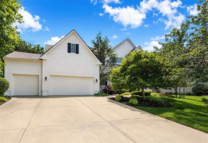 12463 Rosehill St, Overland Park, KS 66213