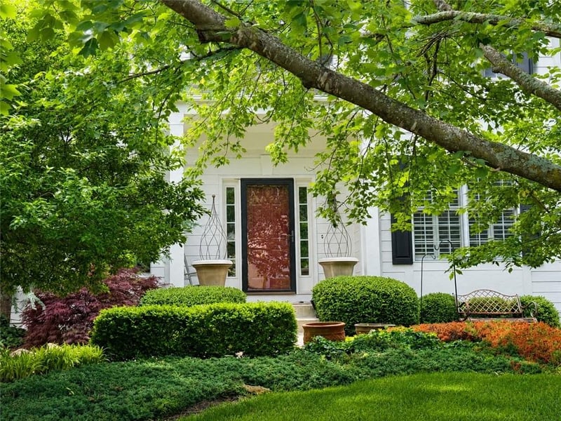 12463 Rosehill St, Overland Park, KS 66213