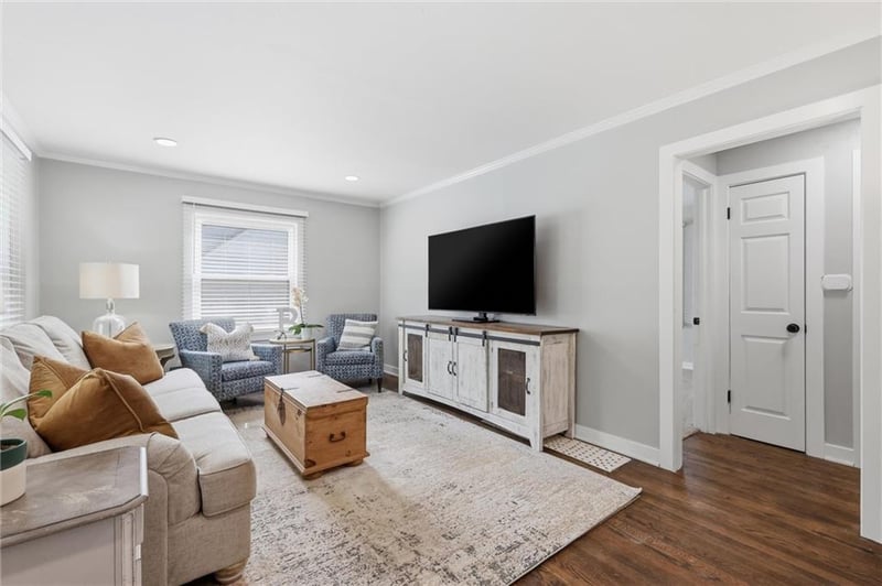 5311 50th Ter, Roeland Park, KS 66205