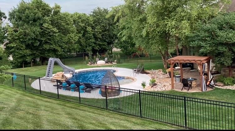 15933 Ballentine St, Overland Park, KS 66062