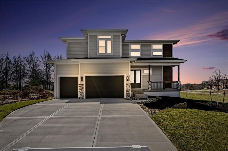 12413 184th St, Overland Park, KS 66013