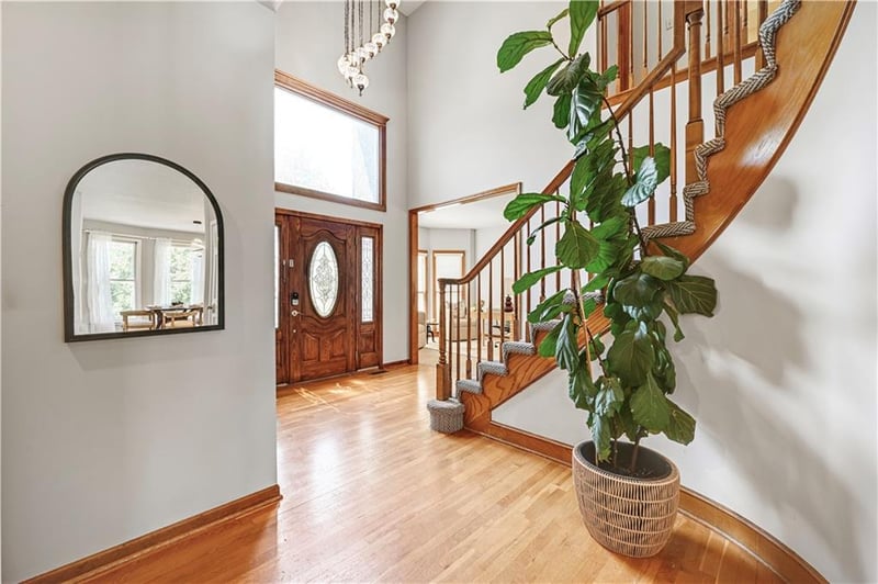 8537 W 145th Ter, Overland Park, KS 66223