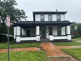 222 Market St, Warrensburg, MO 64093