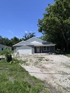 906 Monroe St, Lyndon, KS 66451