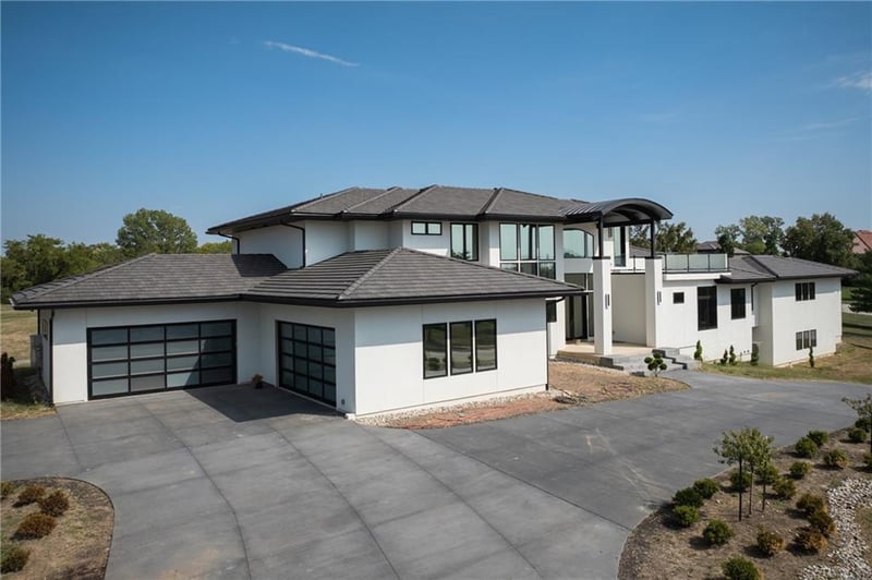 3331 Saddle Ridge Ct, Independence, MO 64057