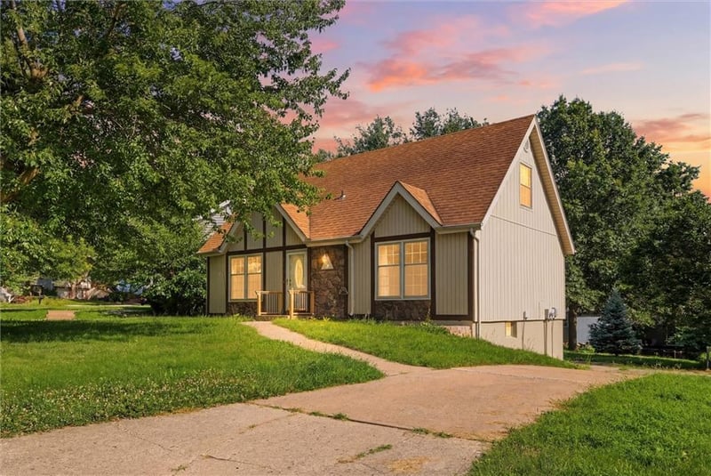 6718 Brink St, Kansas City, MO 64152