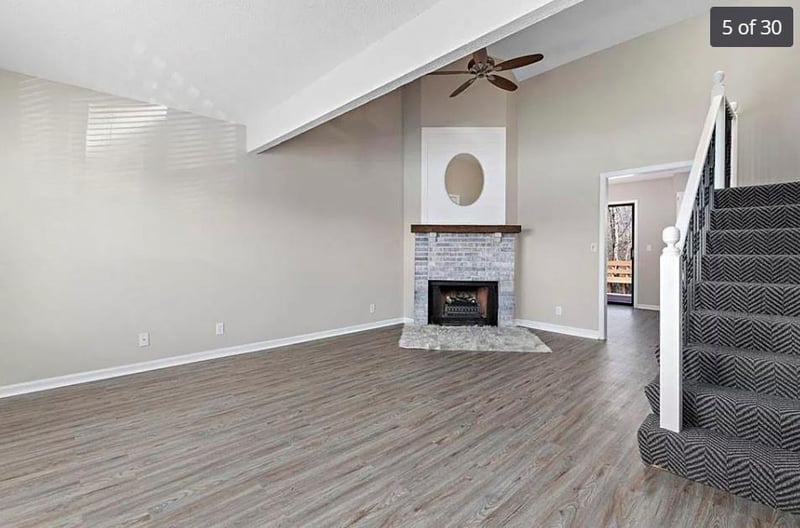 15914 123rd St, Olathe, KS 66062
