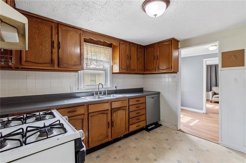 814 North Main St, Richmond, MO 64085