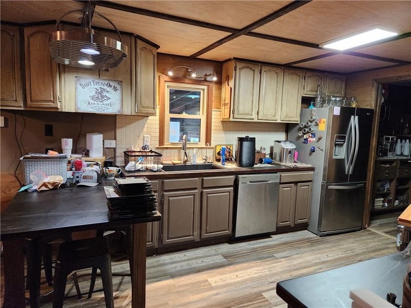 702 Oak St, Weir, KS 66781
