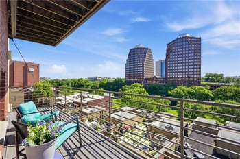 4521 Wornall Rd #211, Kansas City, MO 64111