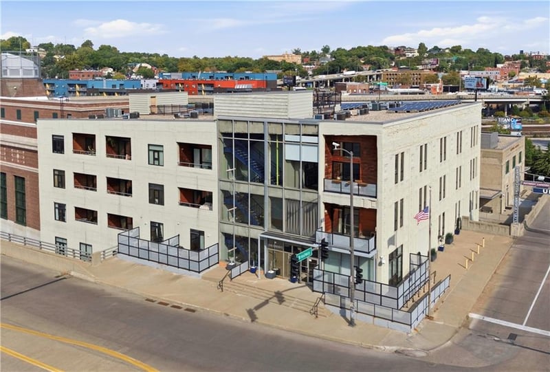 360 Pershing Rd #030, Kansas City, MO 64108