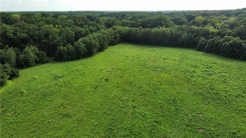 425 611th Tract A Rd, Clinton, MO 64735