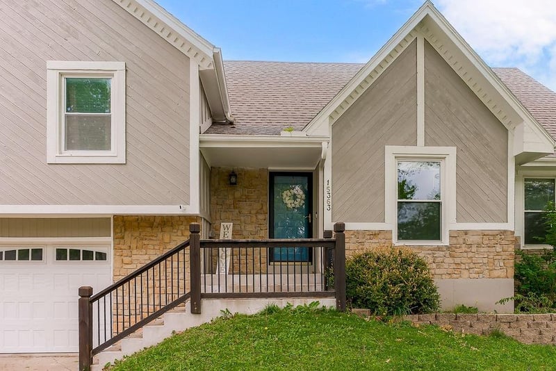 15363 Newton Dr, Overland Park, KS 66223