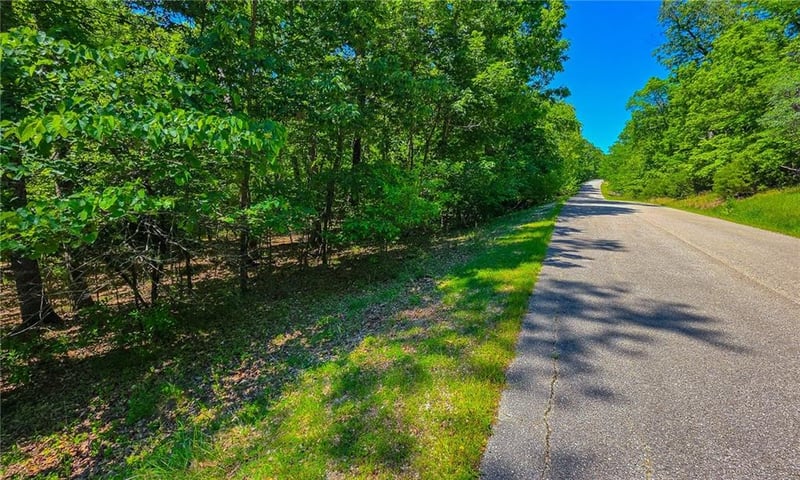 Spring Creek Dr, Sunrise Beach, MO 65070